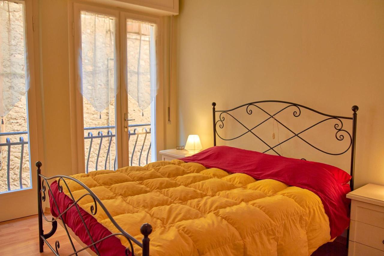 Apartmentsgarda - Residenza Dei Navigatori Torri Del Benaco Luaran gambar